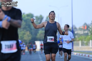 BINH DUONG NEW CITY HALF MARATHON 2024 - Ảnh #1765962