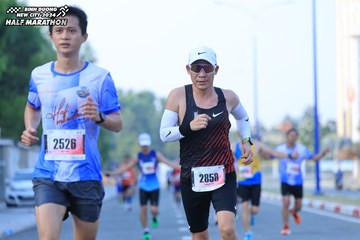 BINH DUONG NEW CITY HALF MARATHON 2024 - Ảnh #1775412