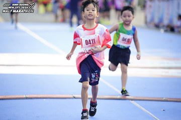 BINH DUONG NEW CITY HALF MARATHON 2024 - Ảnh #1769226