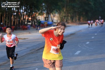 BINH DUONG NEW CITY HALF MARATHON 2024 - Ảnh #1774555