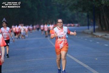 BINH DUONG NEW CITY HALF MARATHON 2024 - Ảnh #1774275