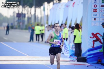 BINH DUONG NEW CITY HALF MARATHON 2024 - Ảnh #1773353