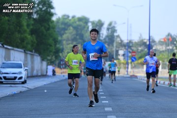 BINH DUONG NEW CITY HALF MARATHON 2024 - Ảnh #1765597