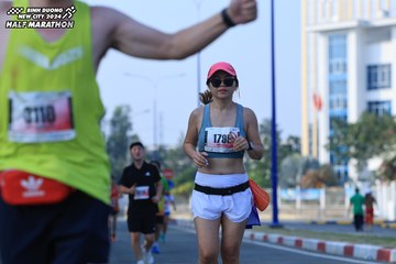 BINH DUONG NEW CITY HALF MARATHON 2024 - Ảnh #1766625