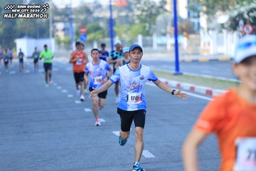 BINH DUONG NEW CITY HALF MARATHON 2024 - Ảnh #1774817