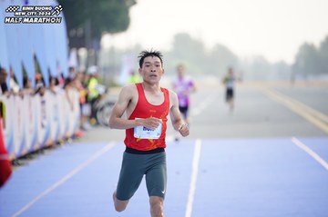 BINH DUONG NEW CITY HALF MARATHON 2024 - Ảnh #1774288
