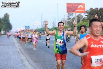 BINH DUONG NEW CITY HALF MARATHON 2024 - Ảnh #1774927
