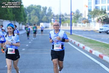 BINH DUONG NEW CITY HALF MARATHON 2024 - Ảnh #1768621
