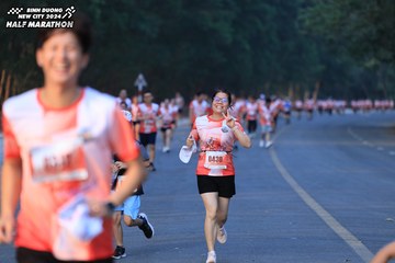 BINH DUONG NEW CITY HALF MARATHON 2024 - Ảnh #1772928