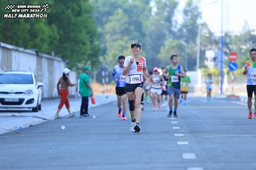 BINH DUONG NEW CITY HALF MARATHON 2024 - Ảnh #1766573
