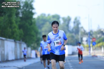 BINH DUONG NEW CITY HALF MARATHON 2024 - Ảnh #1768341