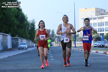 BINH DUONG NEW CITY HALF MARATHON 2024 - Ảnh #1764091