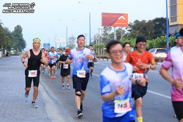 BINH DUONG NEW CITY HALF MARATHON 2024 - Ảnh #1773348