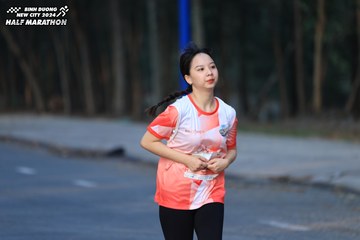BINH DUONG NEW CITY HALF MARATHON 2024 - Ảnh #1774118