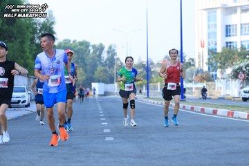 BINH DUONG NEW CITY HALF MARATHON 2024 - Ảnh #1775862