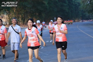 BINH DUONG NEW CITY HALF MARATHON 2024 - Ảnh #1774378