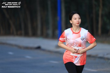 BINH DUONG NEW CITY HALF MARATHON 2024 - Ảnh #1774121