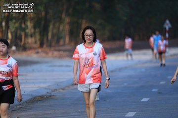 BINH DUONG NEW CITY HALF MARATHON 2024 - Ảnh #1774162