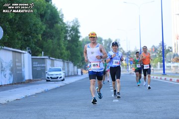 BINH DUONG NEW CITY HALF MARATHON 2024 - Ảnh #1775500