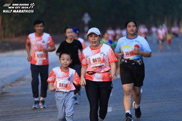 BINH DUONG NEW CITY HALF MARATHON 2024 - Ảnh #1773612