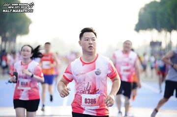 BINH DUONG NEW CITY HALF MARATHON 2024 - Ảnh #1763853