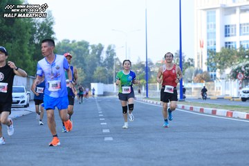 BINH DUONG NEW CITY HALF MARATHON 2024 - Ảnh #1775860