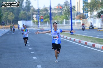 BINH DUONG NEW CITY HALF MARATHON 2024 - Ảnh #1775044
