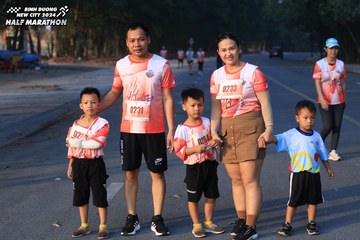BINH DUONG NEW CITY HALF MARATHON 2024 - Ảnh #1774620
