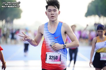 BINH DUONG NEW CITY HALF MARATHON 2024 - Ảnh #1767355