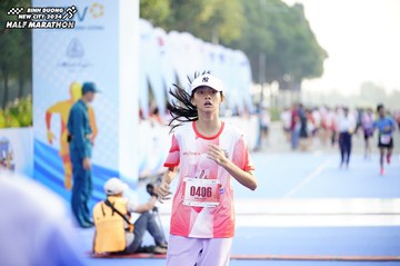 BINH DUONG NEW CITY HALF MARATHON 2024 - Ảnh #1765005