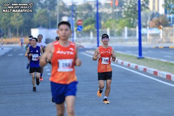 BINH DUONG NEW CITY HALF MARATHON 2024 - Ảnh #1775265