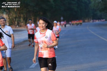 BINH DUONG NEW CITY HALF MARATHON 2024 - Ảnh #1774376