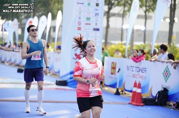 BINH DUONG NEW CITY HALF MARATHON 2024 - Ảnh #1762212