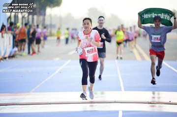BINH DUONG NEW CITY HALF MARATHON 2024 - Ảnh #1762626