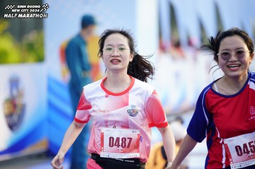 BINH DUONG NEW CITY HALF MARATHON 2024 - Ảnh #1764269