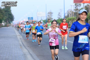 BINH DUONG NEW CITY HALF MARATHON 2024 - Ảnh #1774438