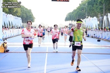 BINH DUONG NEW CITY HALF MARATHON 2024 - Ảnh #1764898
