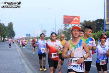 BINH DUONG NEW CITY HALF MARATHON 2024 - Ảnh #1775006