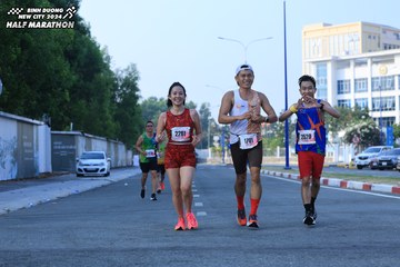 BINH DUONG NEW CITY HALF MARATHON 2024 - Ảnh #1764066