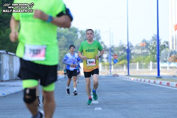 BINH DUONG NEW CITY HALF MARATHON 2024 - Ảnh #1768166