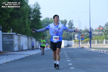 BINH DUONG NEW CITY HALF MARATHON 2024 - Ảnh #1768186