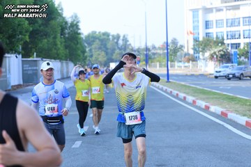 BINH DUONG NEW CITY HALF MARATHON 2024 - Ảnh #1768596