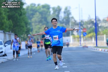 BINH DUONG NEW CITY HALF MARATHON 2024 - Ảnh #1767712