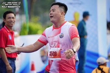 BINH DUONG NEW CITY HALF MARATHON 2024 - Ảnh #1761239