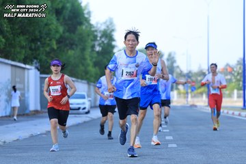 BINH DUONG NEW CITY HALF MARATHON 2024 - Ảnh #1766427