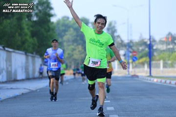 BINH DUONG NEW CITY HALF MARATHON 2024 - Ảnh #1768160
