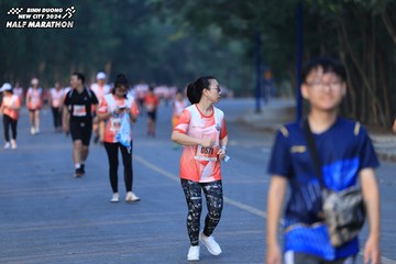 BINH DUONG NEW CITY HALF MARATHON 2024 - Ảnh #1773874