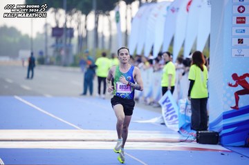 BINH DUONG NEW CITY HALF MARATHON 2024 - Ảnh #1773312