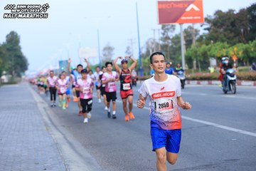 BINH DUONG NEW CITY HALF MARATHON 2024 - Ảnh #1772852