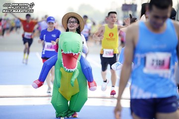 BINH DUONG NEW CITY HALF MARATHON 2024 - Ảnh #1768779